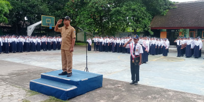 Manfaat Kegiatan Upacara Rutin Hari Senin